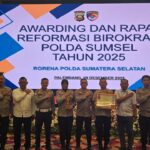 Wakapolres Lubuk Linggau Terima Penghargaan Zona Integritas Award 2025
