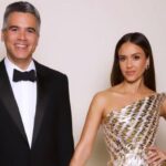 Jessica Alba, yang kini secara resmi kembali menggunakan nama lahirnya, memulai babak baru setelah 16 tahun pernikahan dengan Cash Warren.