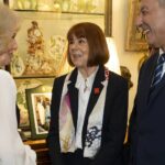 Queen Camilla bertemu Gisèle Pelicot di Clarence House untuk membahas keberanian dan perubahan narasi soal rasa malu.