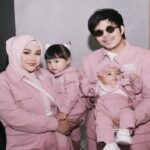 Aurel Hermansyah bersama keluarga kecilnya. Di tengah sorotan publik, Atta Halilintar memastikan hubungan istrinya dengan keluarga besar Gen Halilintar berjalan harmonis.