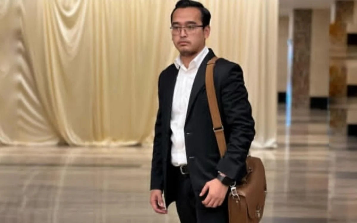 Keharmonisan keluarga yang kini terusik oleh penyebaran foto anak-anak di tengah isu orang dewasa, memicu langkah hukum tegas.