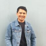 Sahrul Gunawan dan istri, Dine Mutiara. Sahrul sempat cemas saat sang istri berada di Tanah Suci di tengah memanasnya konflik Timur Tengah.