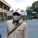 Ajie Darmaji saat berbagi kisahnya menghadapi Ramadan pertama tanpa kehadiran sang istri yang menjadi penopang keluarga.