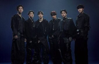 EXO bersiap memulai tur konser keenam setelah album REVERXE menembus 1 juta kopi terjual.