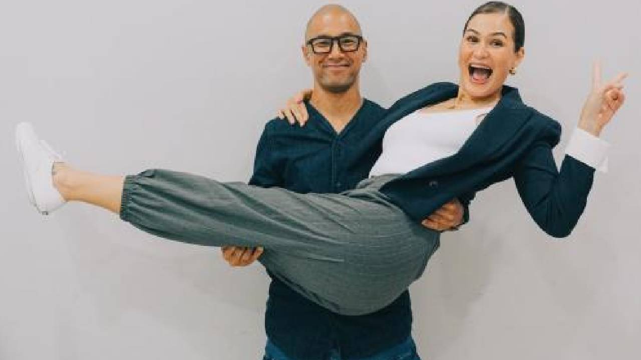 Rima Melati Adams dan Marcell Siahaan berbagi kisah perjalanan pernikahan dan spiritualitas mereka.