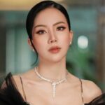 Momen kebersamaan Agnes Jennifer dan David Clement yang kini tinggal kenangan, di tengah ironi sidang cerai yang digelar tepat pada hari jadi pernikahan mereka.