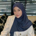 Potret kebersamaan Clara Shinta dan suami sebelum dugaan skandal VCS terungkap, menjadi pengingat tentang realitas di balik panggung media sosial.