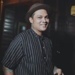 Virgoun menunjukkan komitmen baru dalam memprioritaskan anak-anak pasca-perceraian, memilih jalur co-parenting yang damai dengan Inara Rusli.