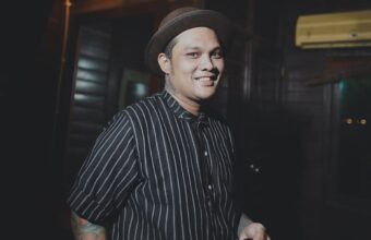 Virgoun menunjukkan komitmen baru dalam memprioritaskan anak-anak pasca-perceraian, memilih jalur co-parenting yang damai dengan Inara Rusli.